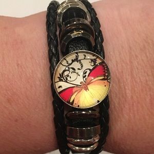 Black Leather Snap Bracelet